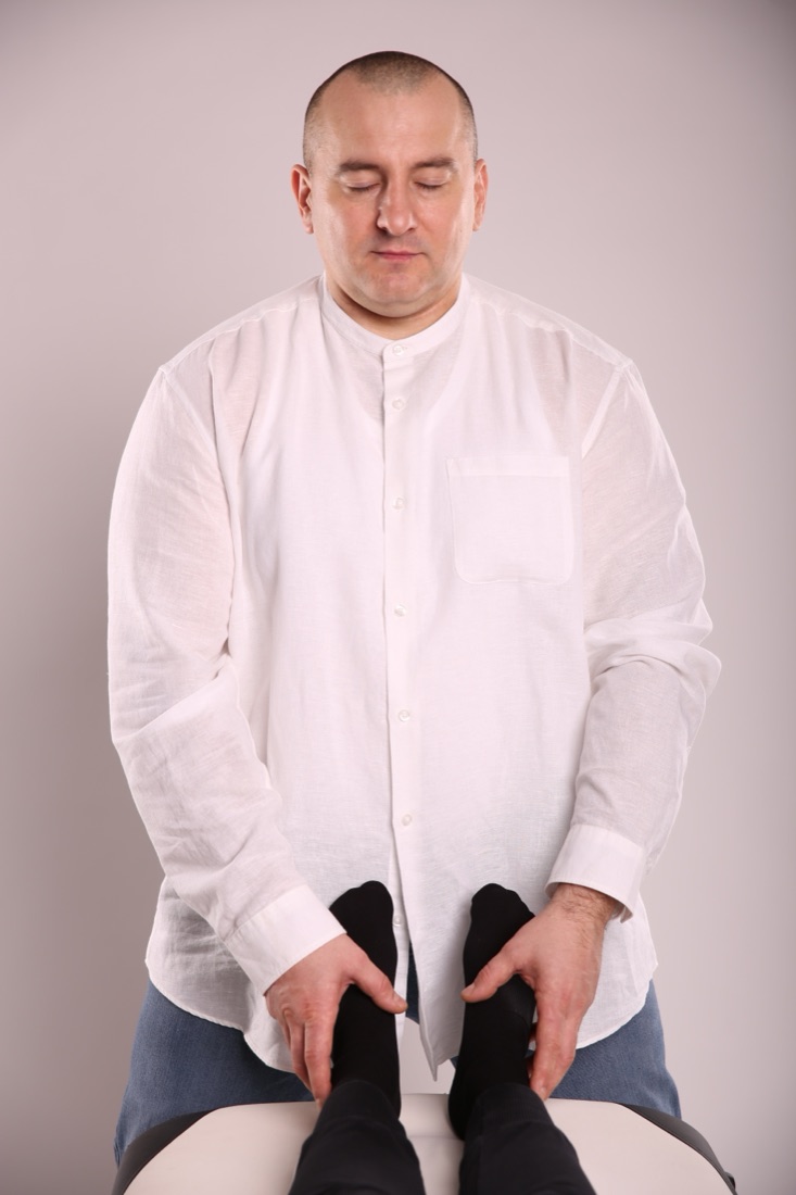 Mirek during an Inner Energy Healing session